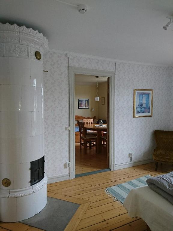 Stf Glasbruket Hostel & Apartments Borensberg Экстерьер фото
