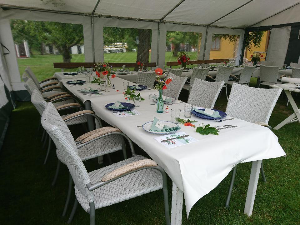 Stf Glasbruket Hostel & Apartments Borensberg Экстерьер фото